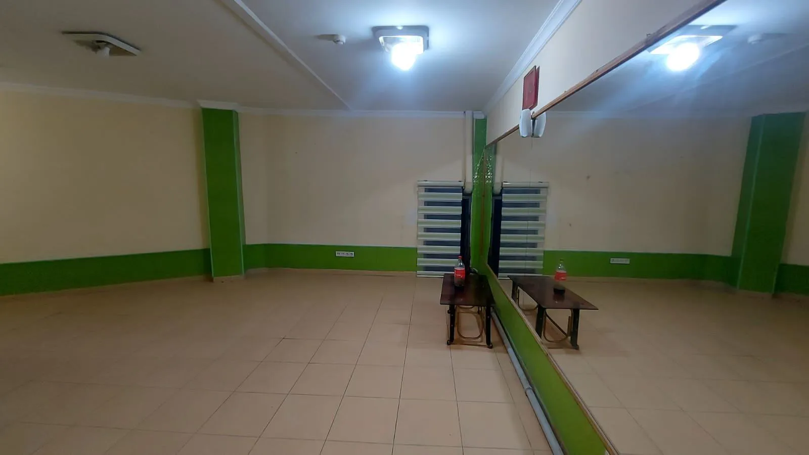 Yaxşı təmirli ticarət obyekti, 100 m² kirayə verilir — şəkil 13