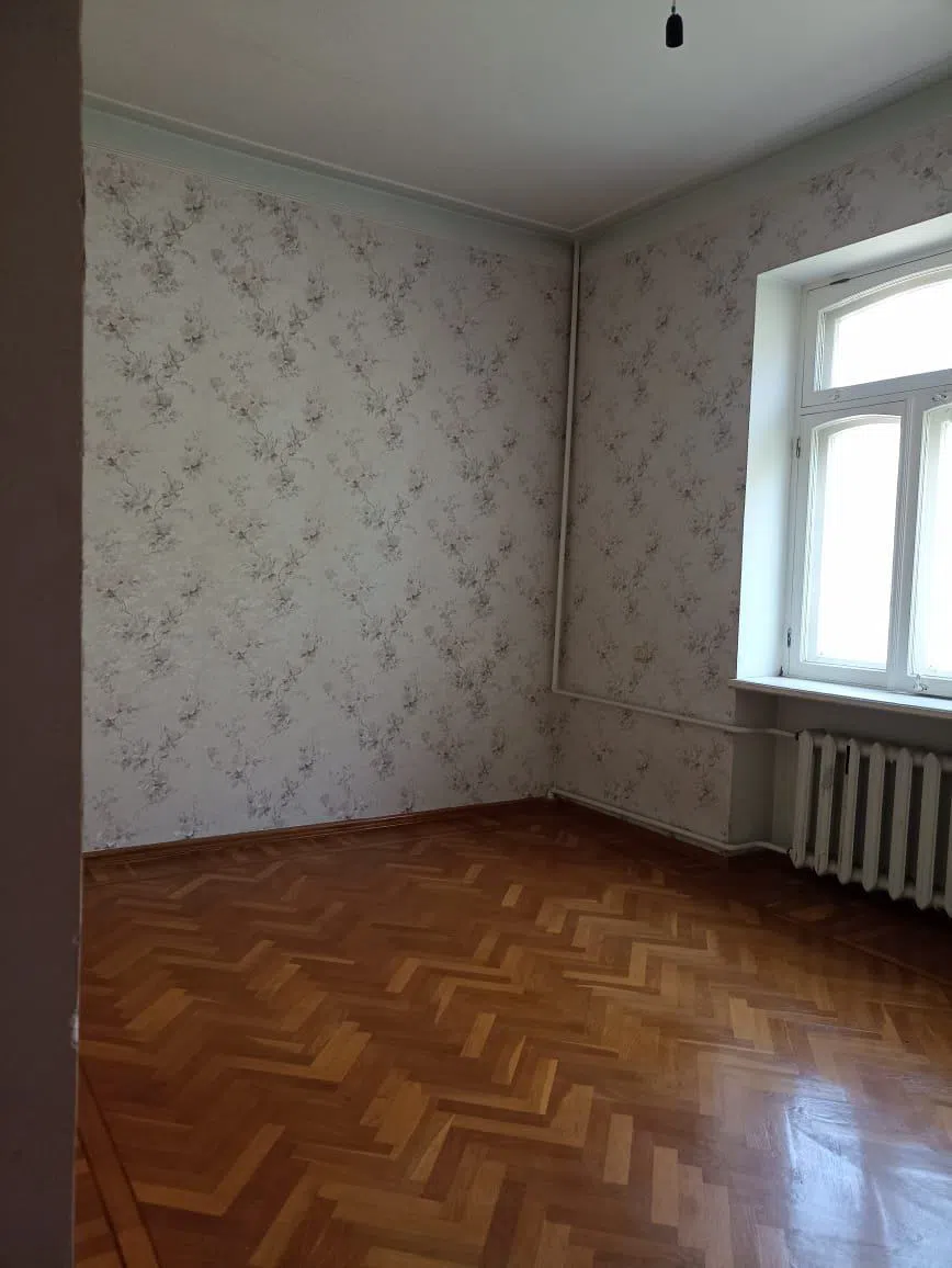 12 otaqlı villa 555 m² - 2 sot torpaq sahəsində kirayə verilir — şəkil 10