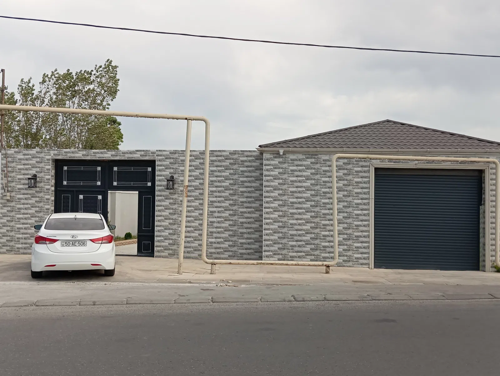 5 otaqlı həyət evi 200 m² - 15 sot torpaq sahəsində satılır