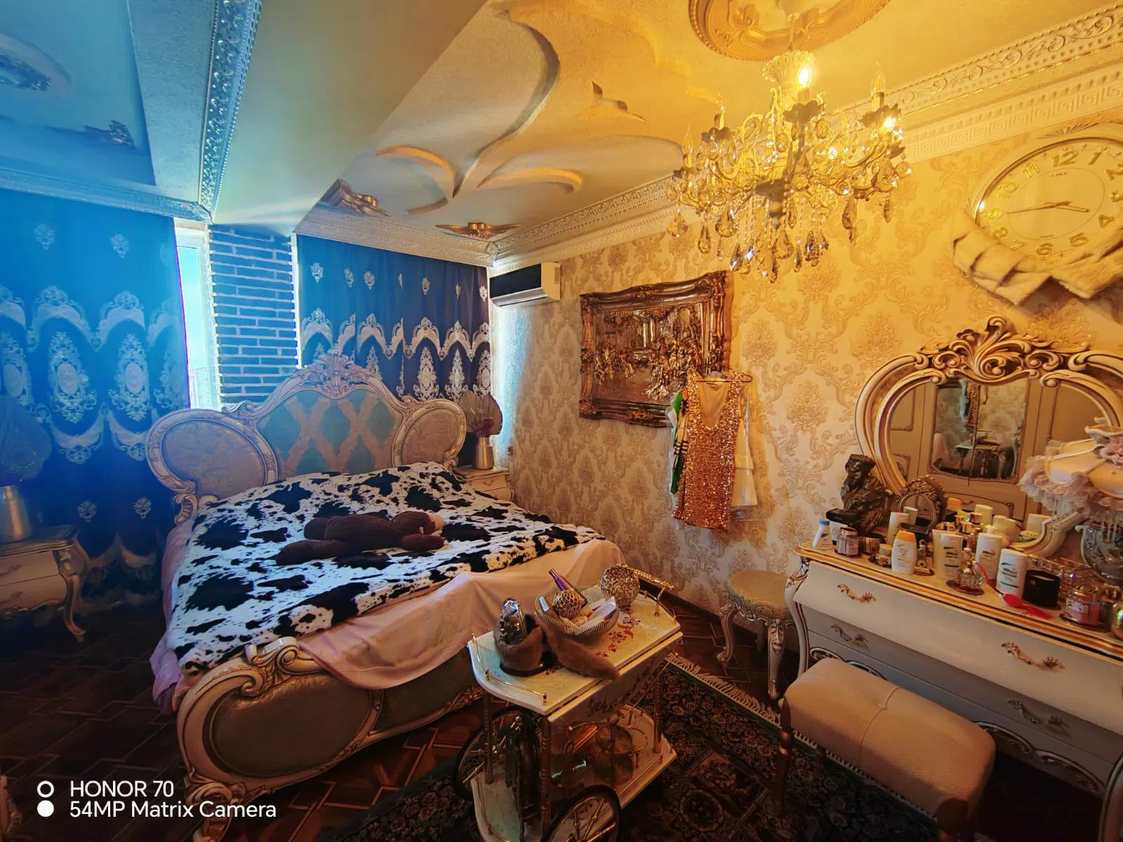 2 otaqlı mənzil 112 m² satılır