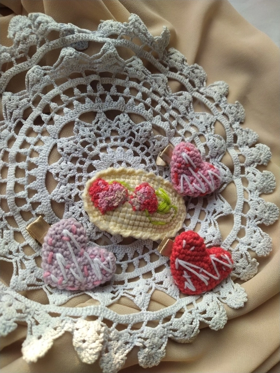 Qarışıq rəng saç aksesuarı