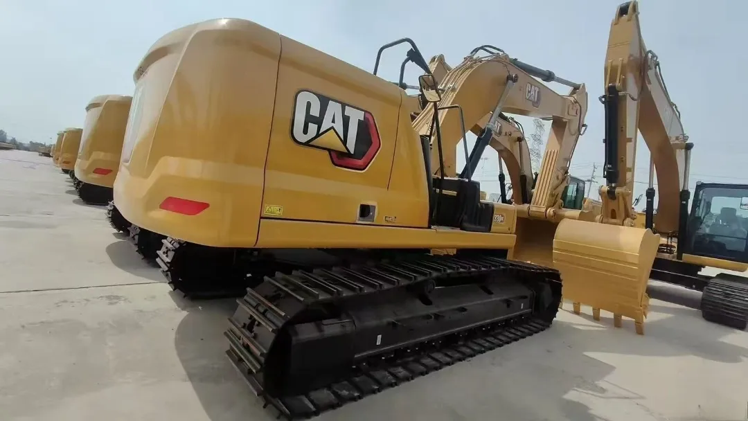 CAT GC330 Ekskavator — şəkil 4