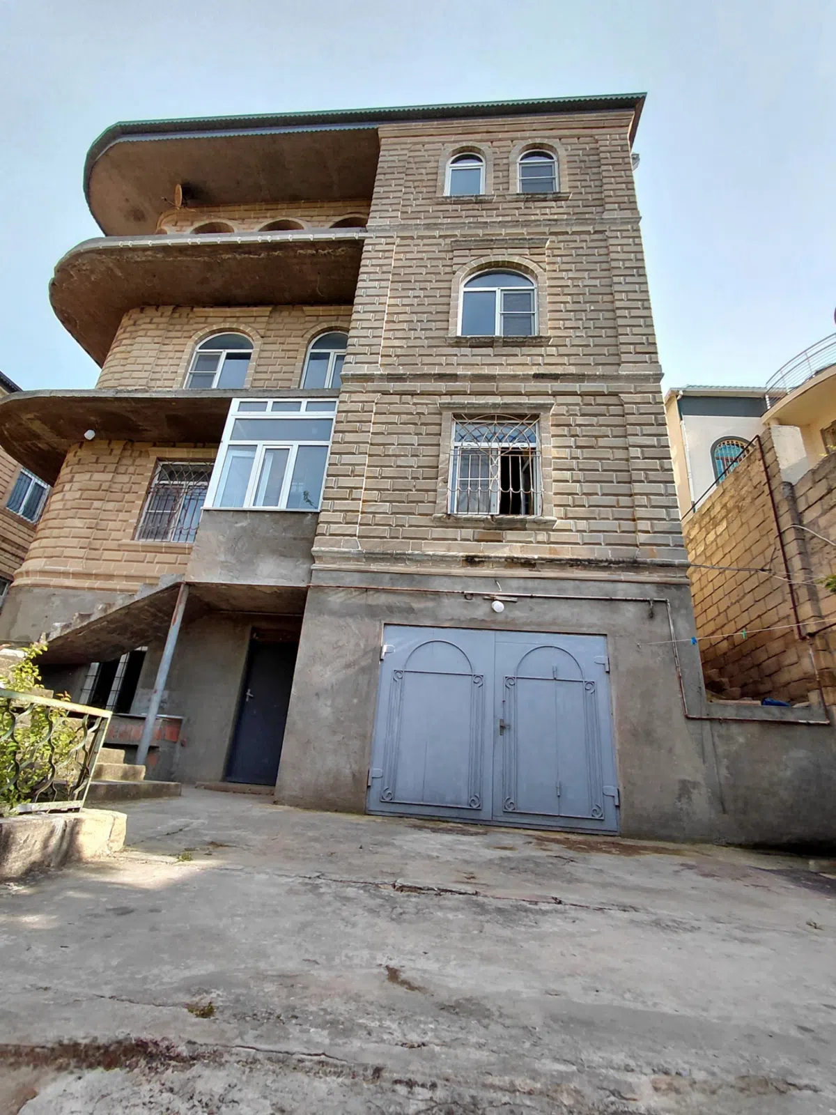 9 otaqlı villa 450 m² - satılır — şəkil 3