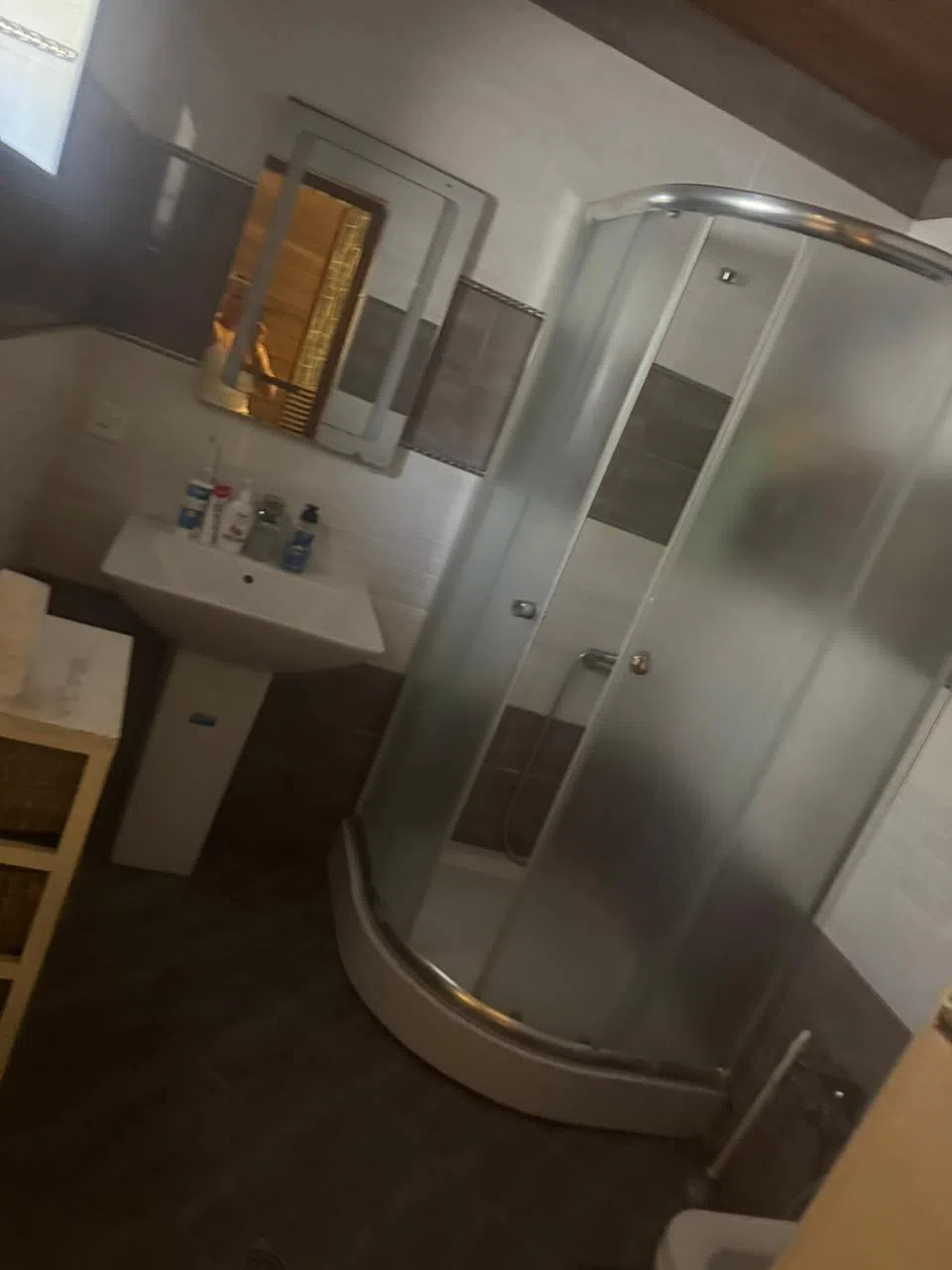 5 otaqlı bağ evi 360 m² 6 sot torpaq sahəsində satılır