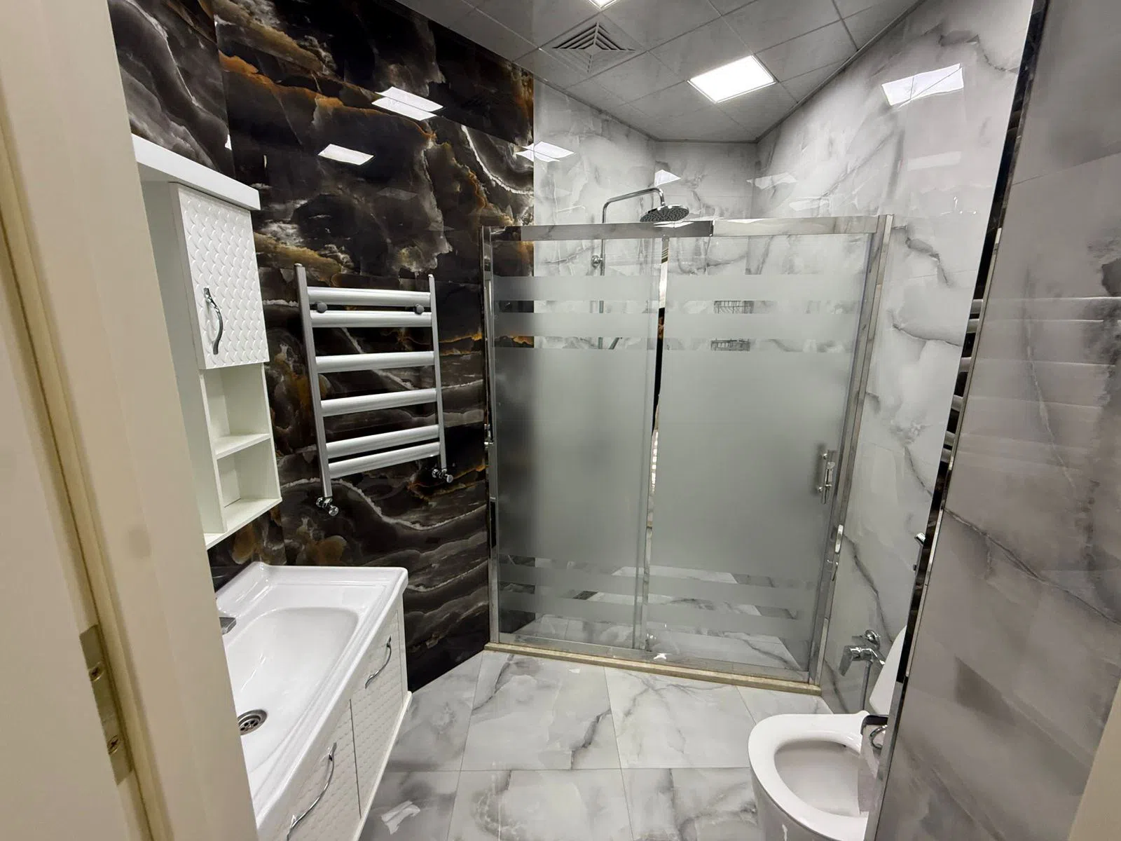 3 otaqlı mənzil 120 m² kirayə verilir — şəkil 5