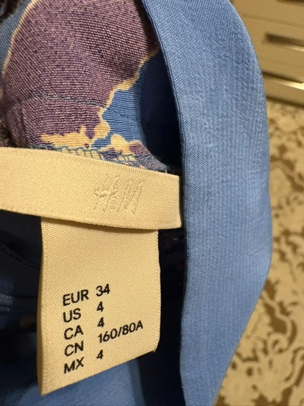 H&M qadın bluzu - mavi çiçək printi, ölçü EUR 34 — şəkil 2