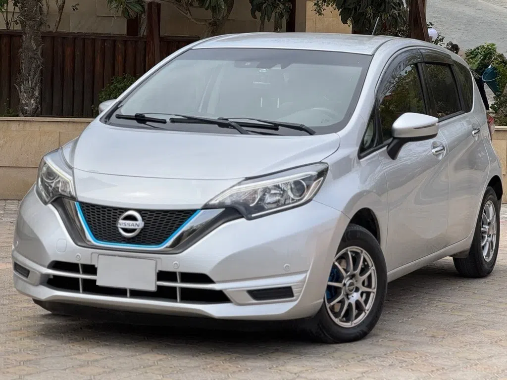 Nissan Note, 2017 il, 65200 km — şəkil 2