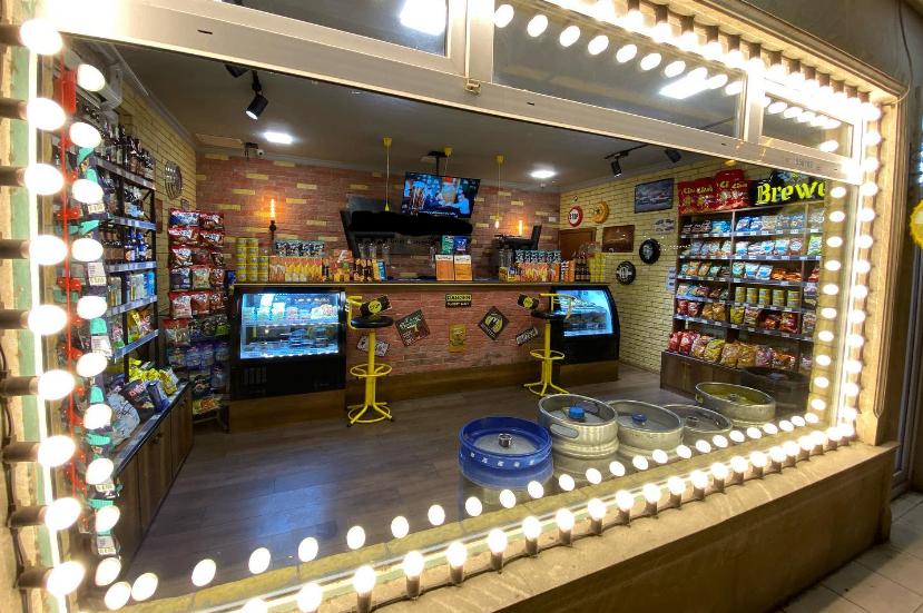 Əla təmirli ticarət obyekti, 50 m² satılır