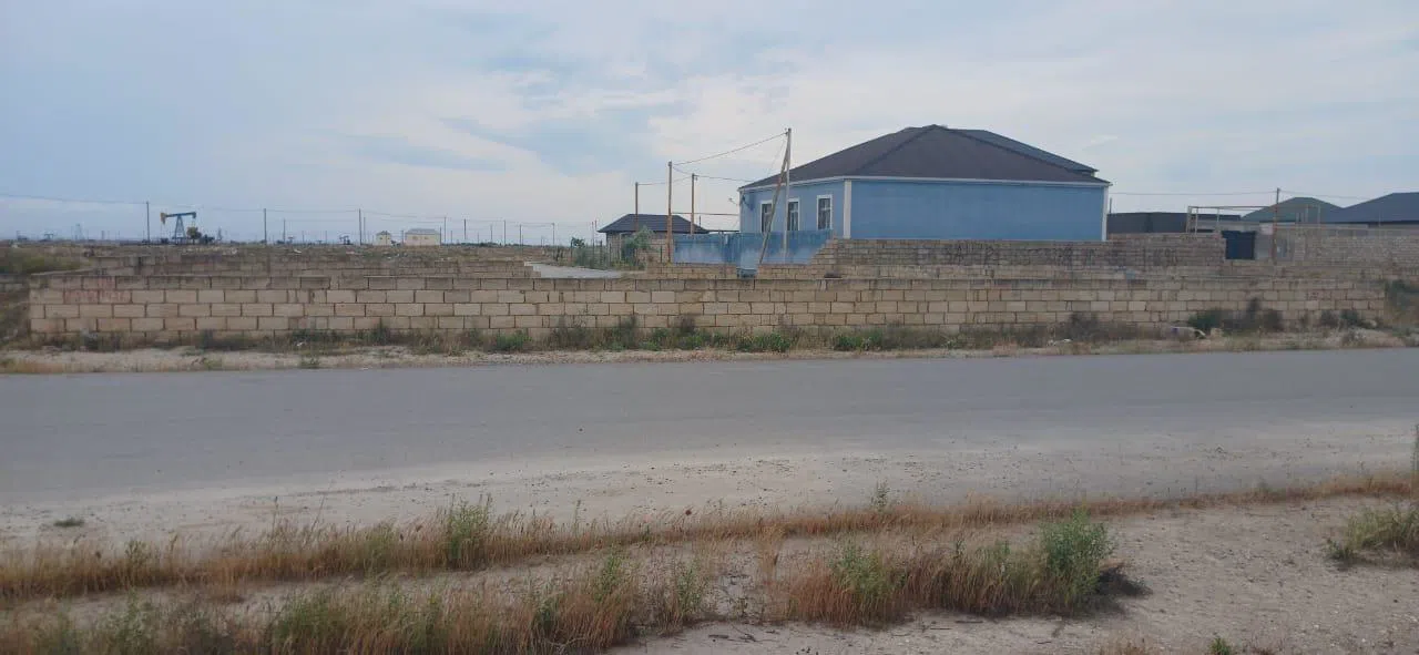 4.4 sot plot of land for sale - Tenderyard