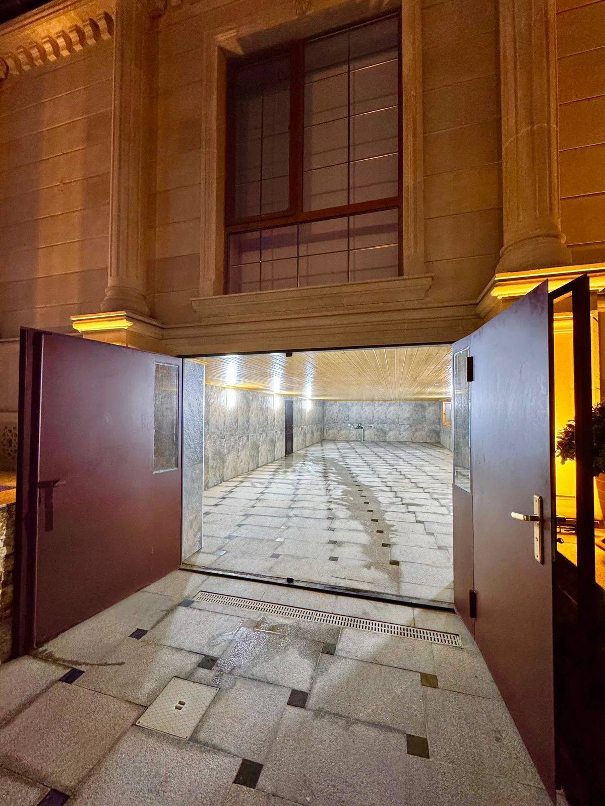 5 otaqlı bağ evi 405 m² satılır — şəkil 6