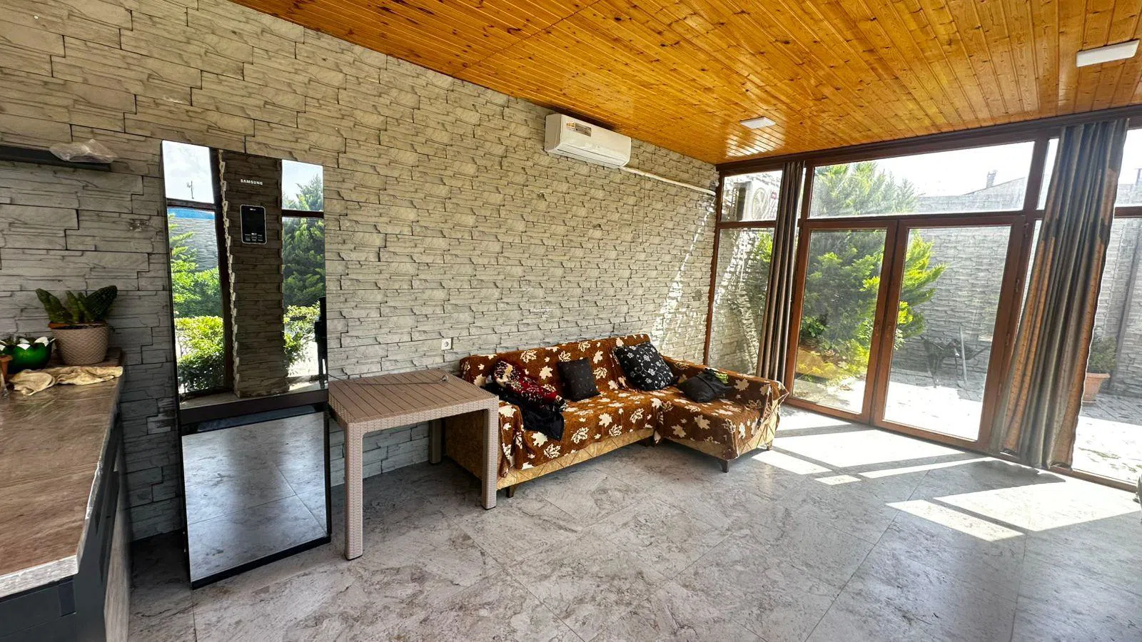 7 otaqlı həyət evi 264 m² - 15 sot torpaq sahəsində satılır