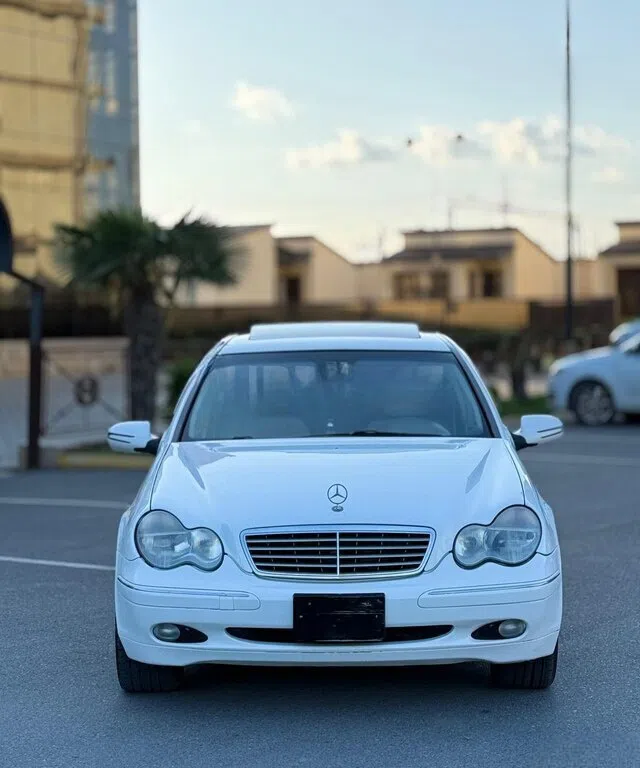 Mercedes C 240, 2002 il, 320000 km — şəkil 6