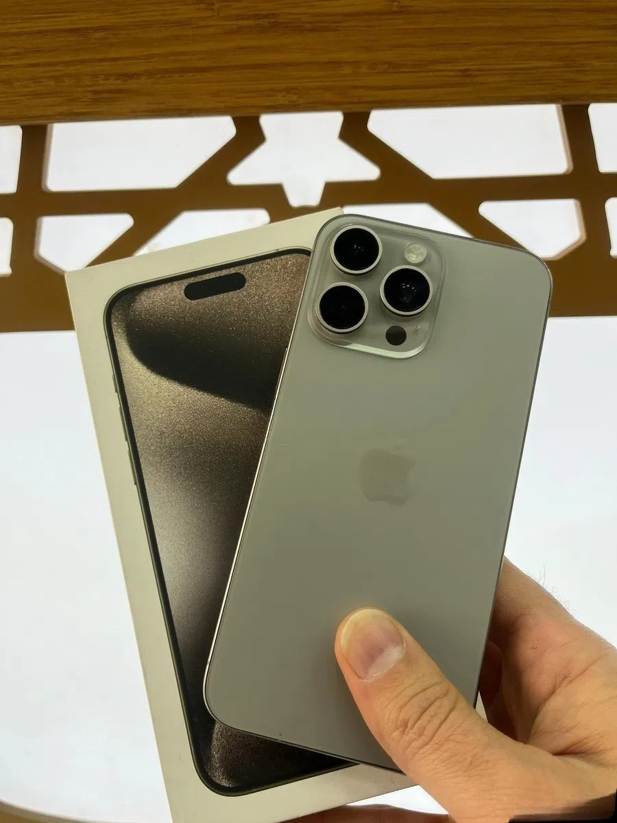 Apple, iPhone 15 Pro Max, 8 GB - Tenderyard