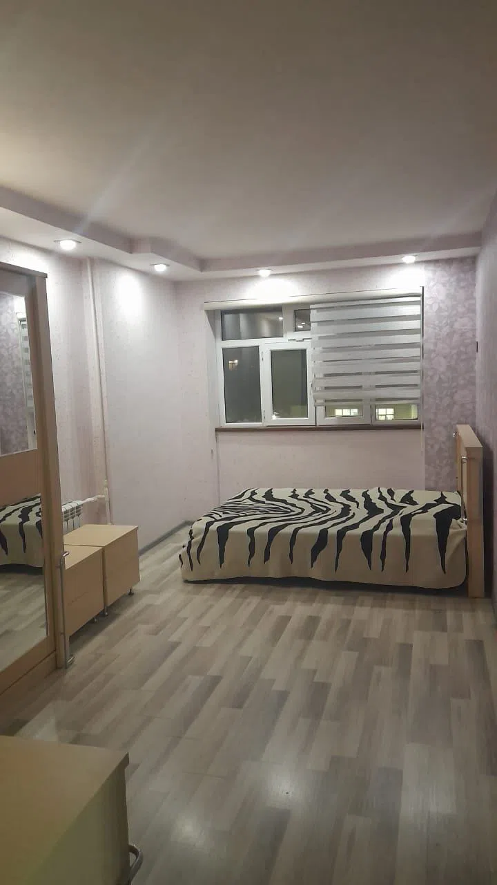 4 otaqlı mənzil 100 m² satılır — şəkil 6