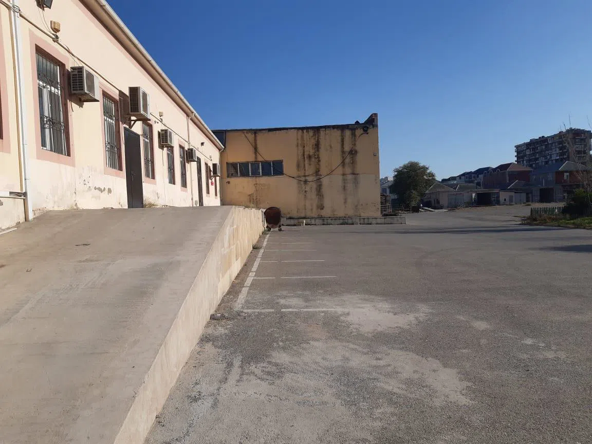 200 m² sahəsi olan anbar kirayə verilir — şəkil 1