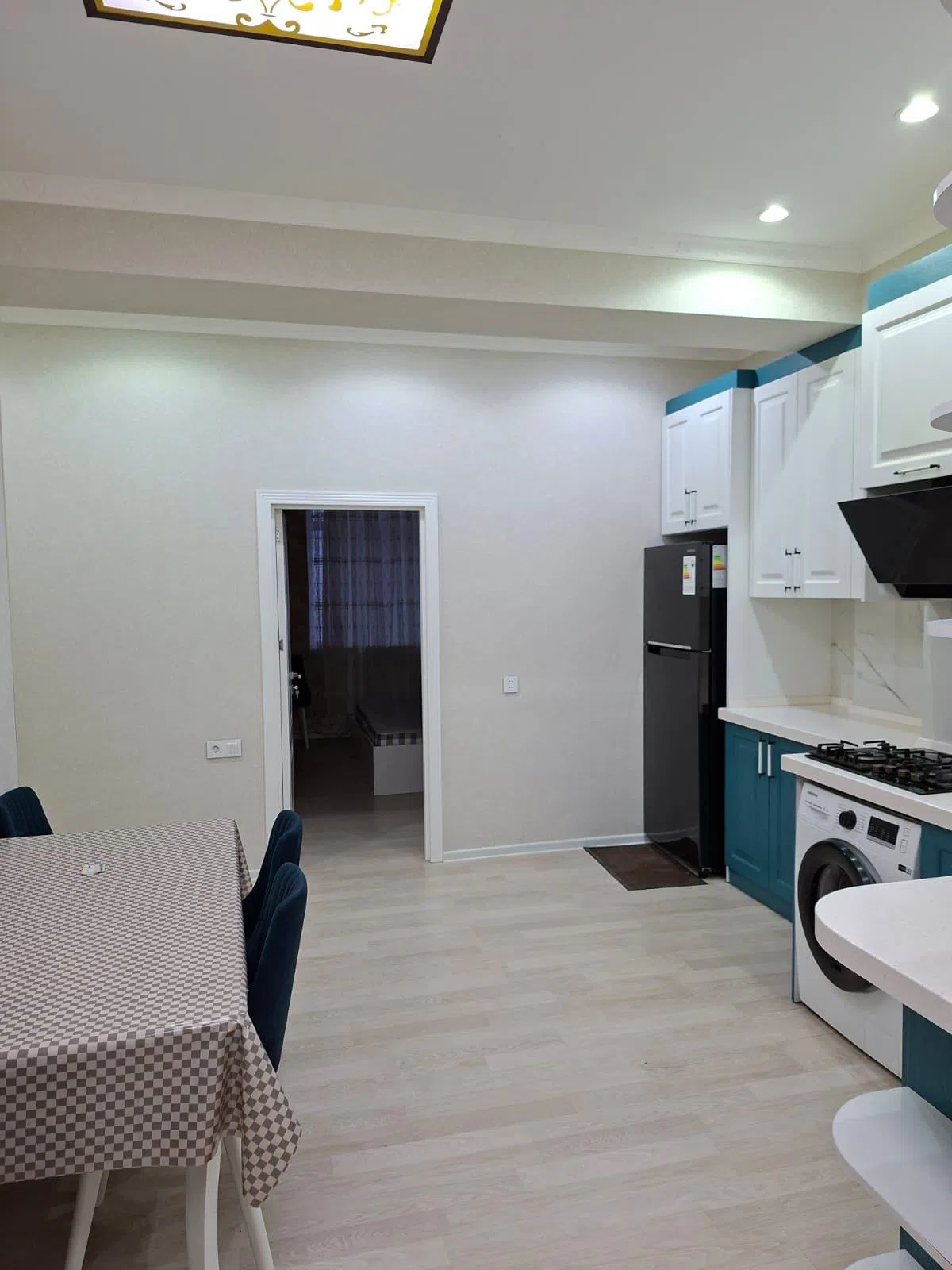 3 otaqlı mənzil 100 m² kirayə verilir — şəkil 3