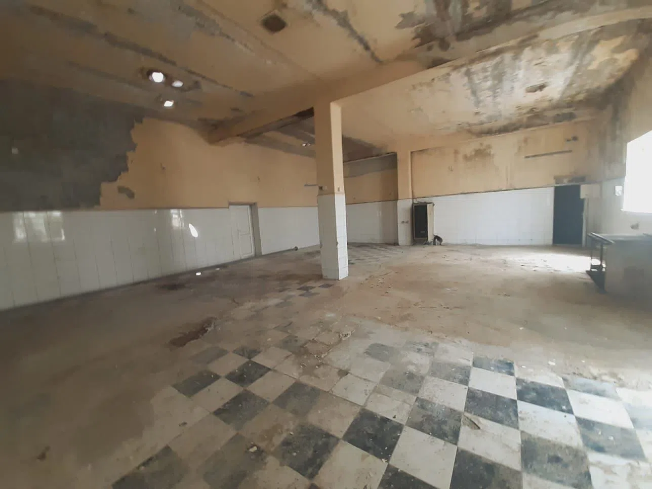 240 m² sahəsi olan anbar kirayə verilir - Tenderyard
