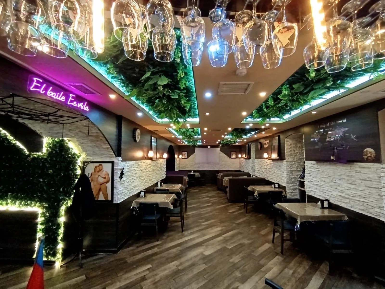 Çıxarış pab, 127 m² kirayə verilir — şəkil 2