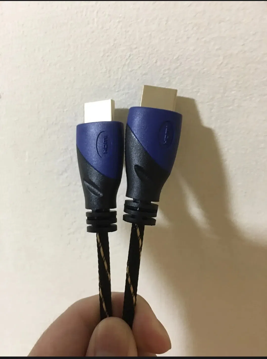 Göy rəng data kabel, HDMI