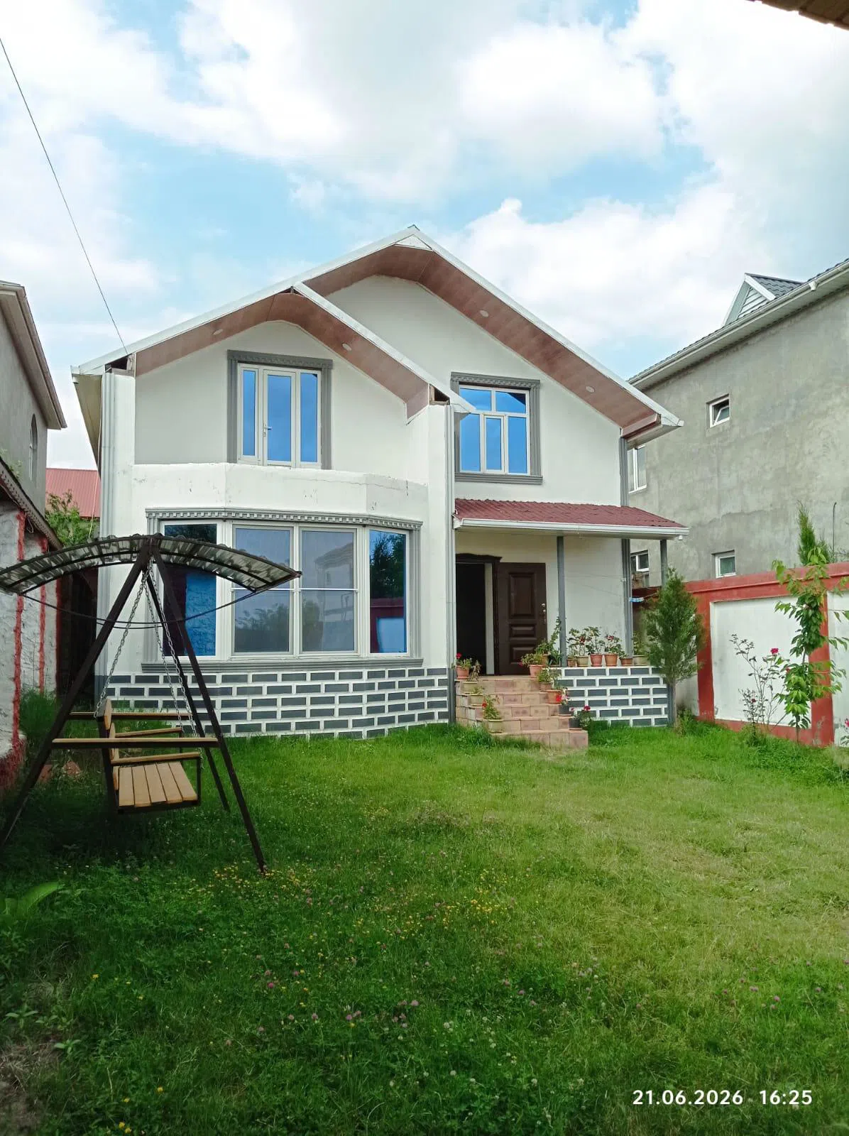 2 otaqlı həyət evi 300 m² günlük kirayə verilir — şəkil 6