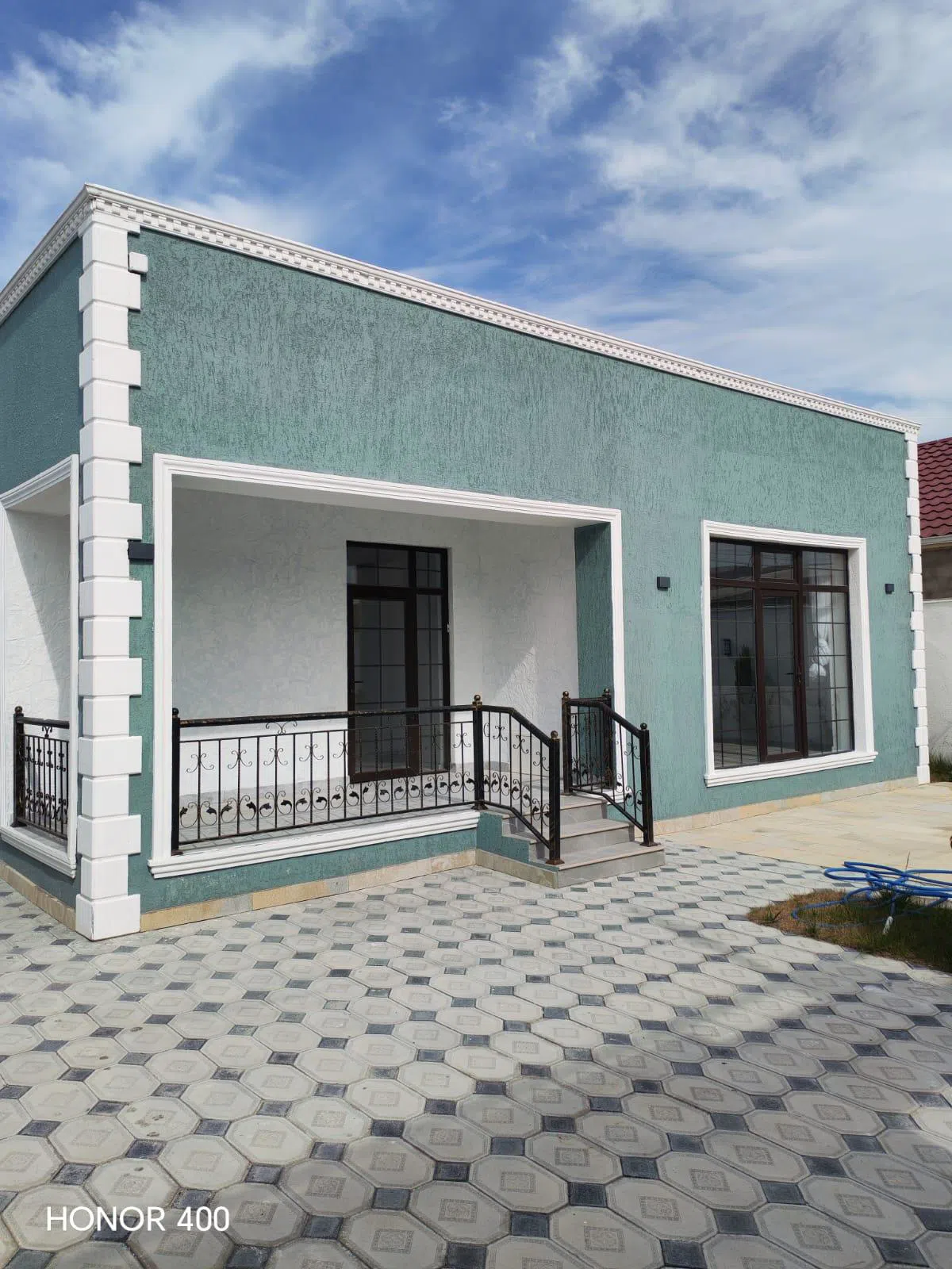 2 otaqlı bağ evi 85 m² 3 sot torpaq sahəsində satılır - Tenderyard