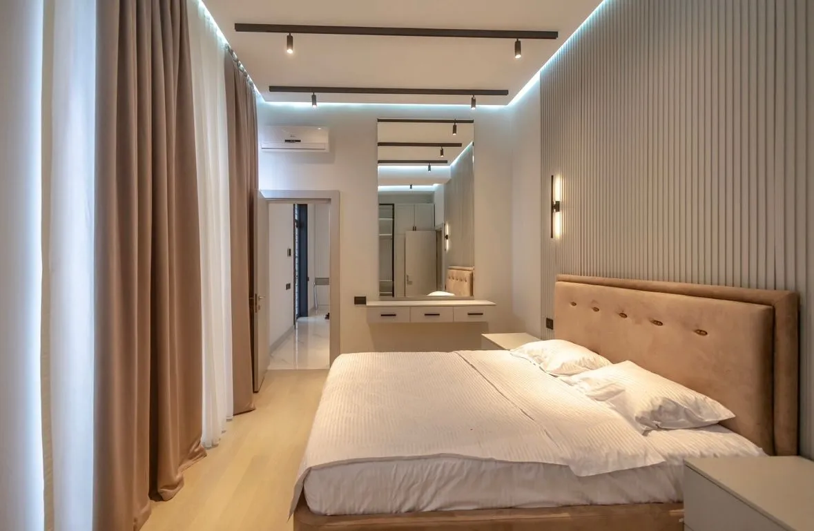 6 otaqlı villa 460 m² - 12 sot torpaq sahəsində satılır — şəkil 2