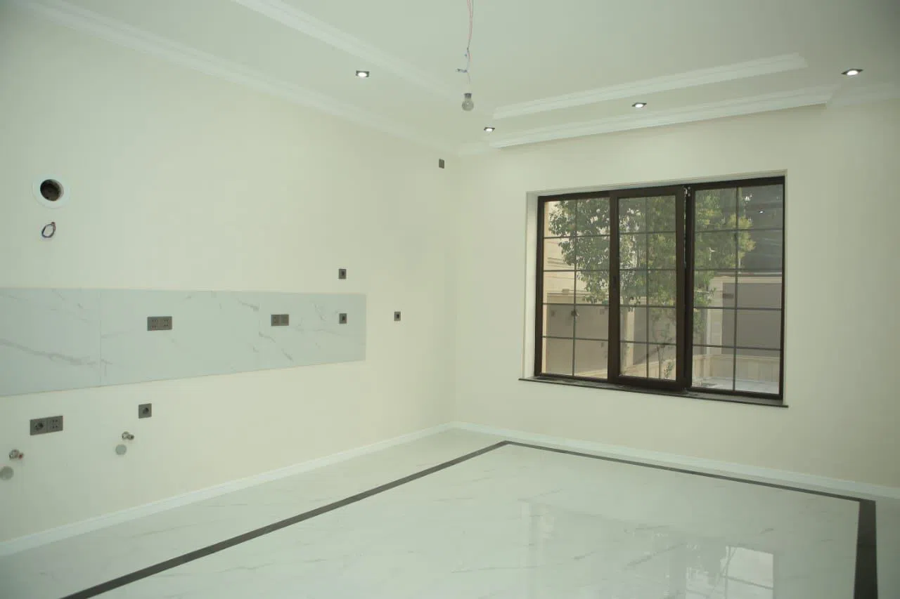 6 otaqlı villa 375 m² - 4.5 sot torpaq sahəsində satılır — şəkil 6