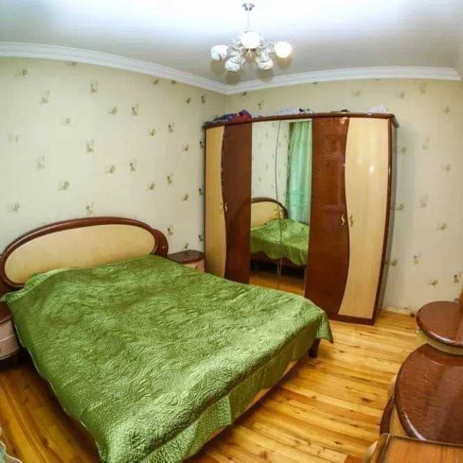 7 otaqlı həyət evi 250 m² - 7 sot torpaq sahəsində satılır — şəkil 5