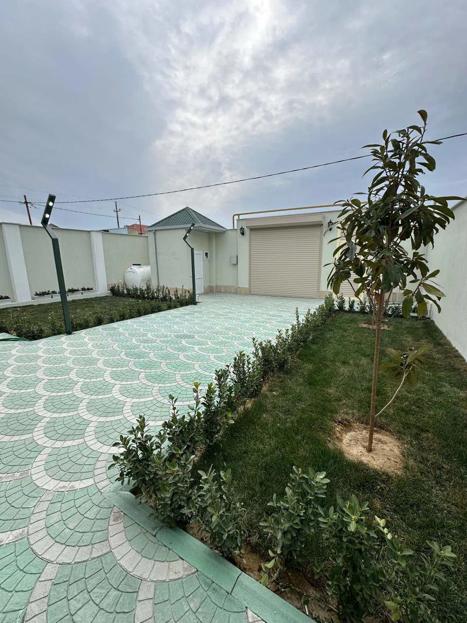 4 otaqlı həyət evi 145 m² - 4 sot torpaq sahəsində satılır