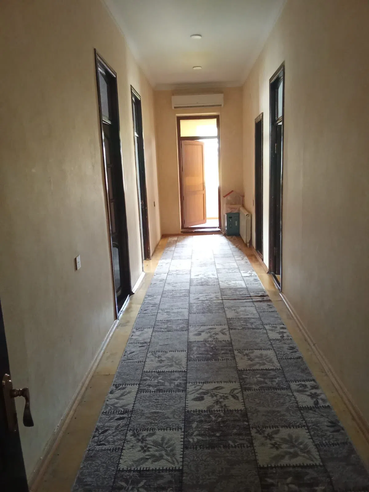 4 otaqlı həyət evi 200 m² satılır — şəkil 15