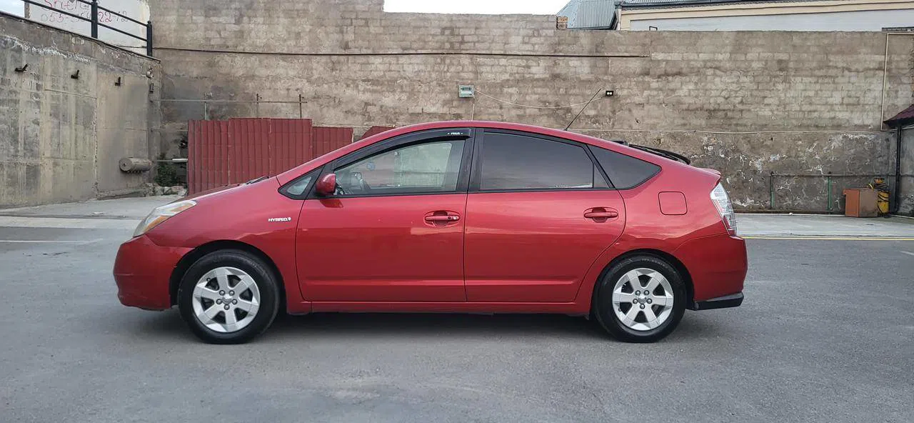 Toyota Prius, 2008 il, 279000 km — şəkil 1