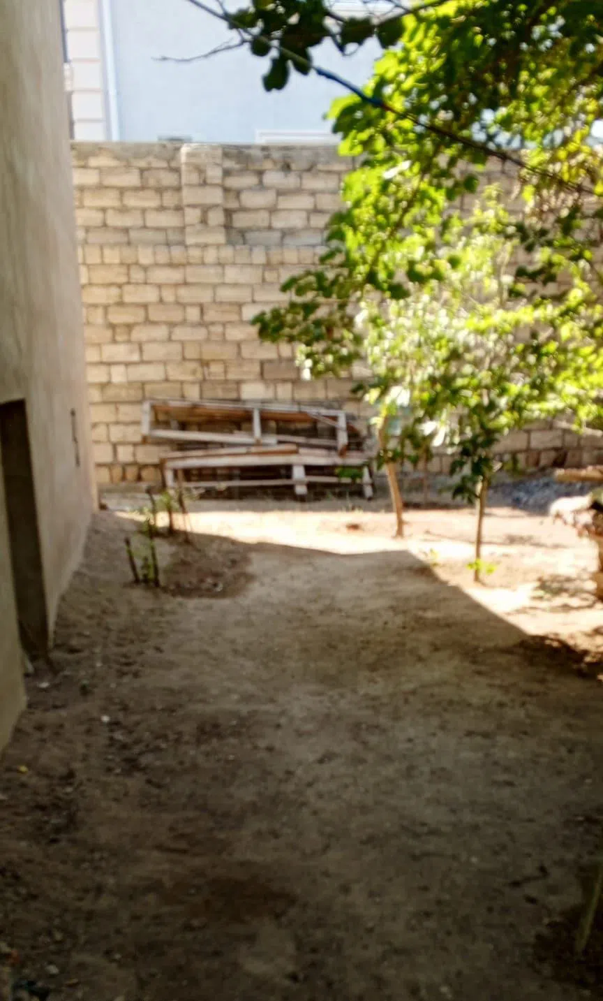 4 otaqlı həyət evi 275 m² - 6 sot torpaq sahəsində satılır — şəkil 11