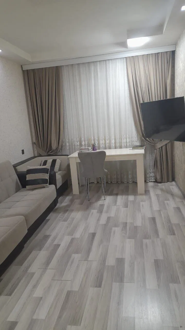 4 otaqlı mənzil 100 m² satılır — şəkil 10