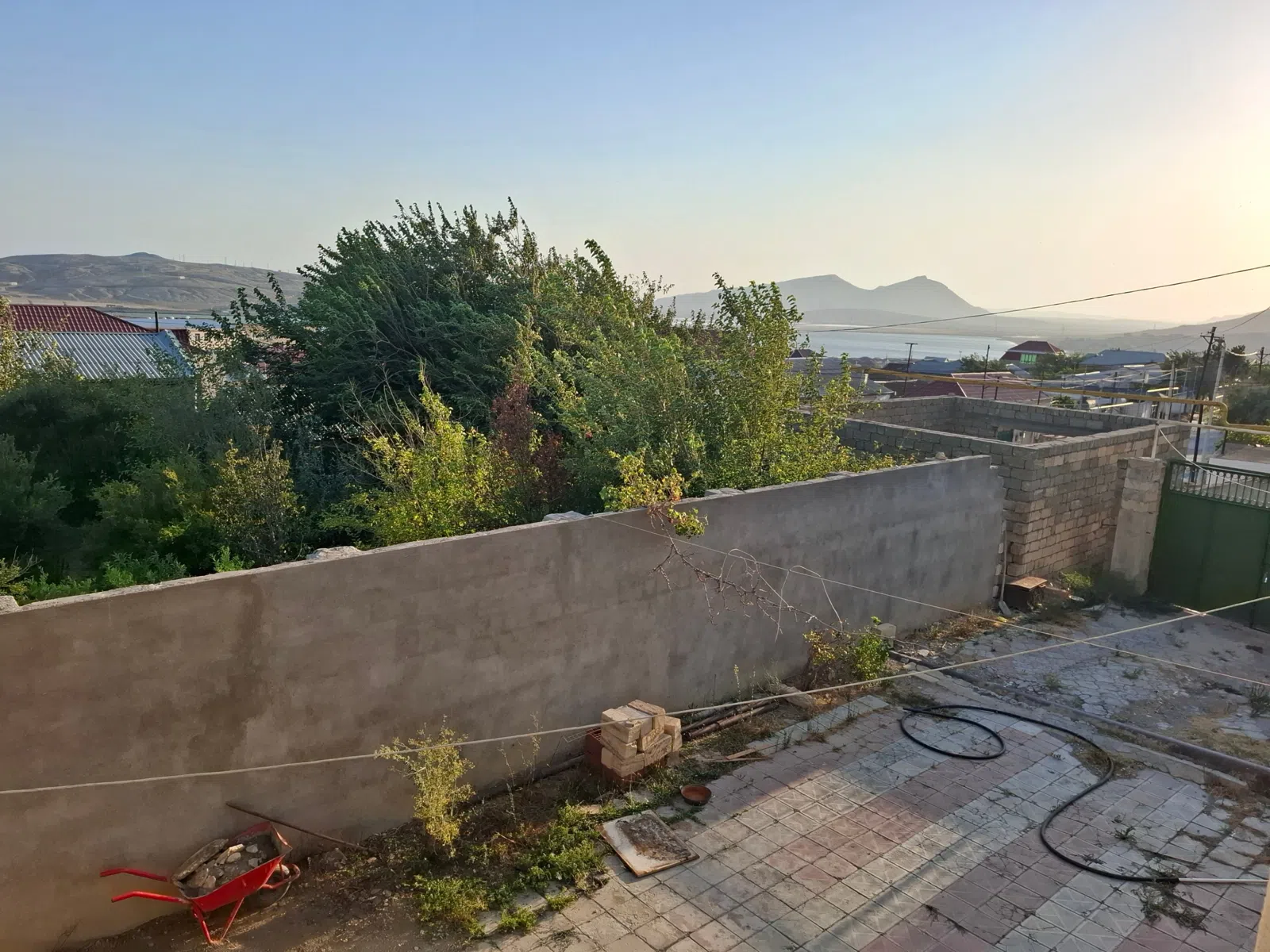 7 otaqlı həyət evi 290 m² - 6 sot torpaq sahəsində satılır — şəkil 4