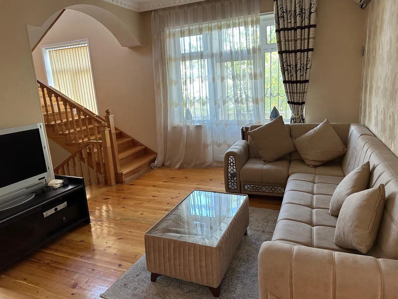 7 otaqlı villa 380 m² - 5 sot torpaq sahəsində satılır — şəkil 8