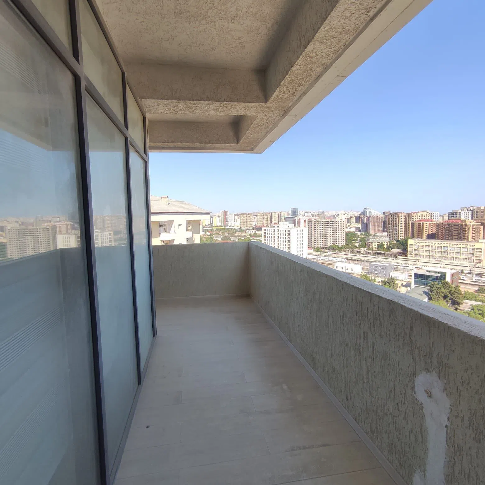 3 otaqlı mənzil 100 m² kirayə verilir — şəkil 20