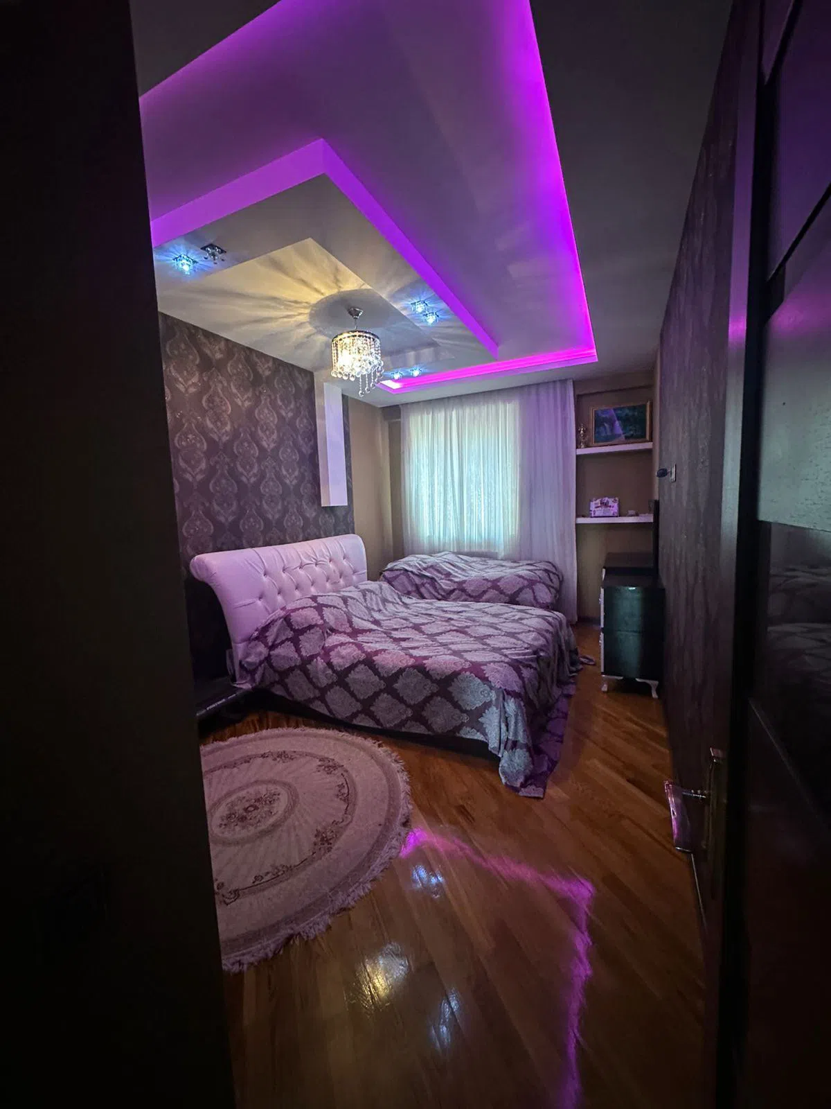 3 otaqlı mənzil 128 m² satılır