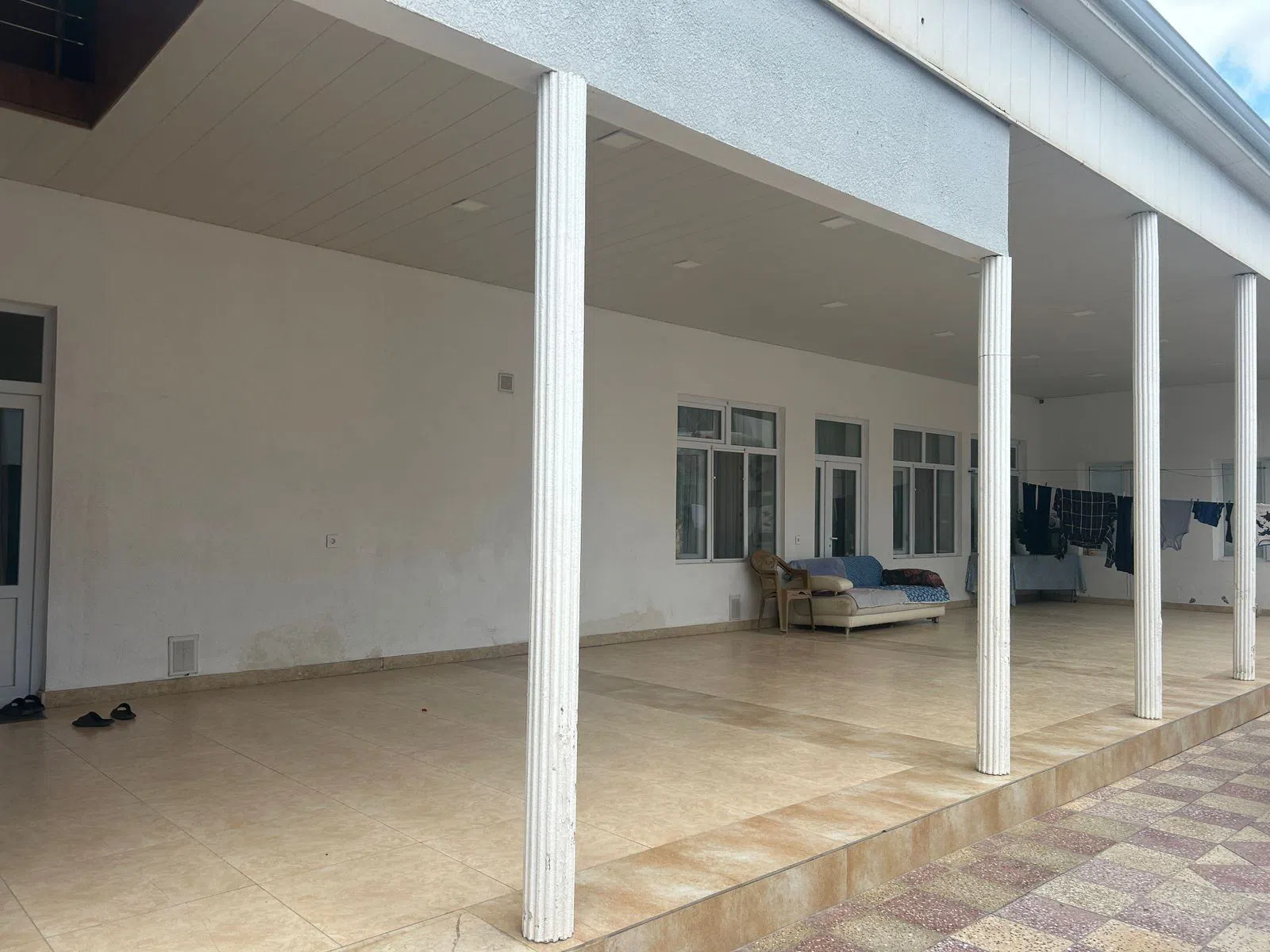 5 otaqlı həyət evi 170 m² - 4 sot torpaq sahəsində satılır — şəkil 3