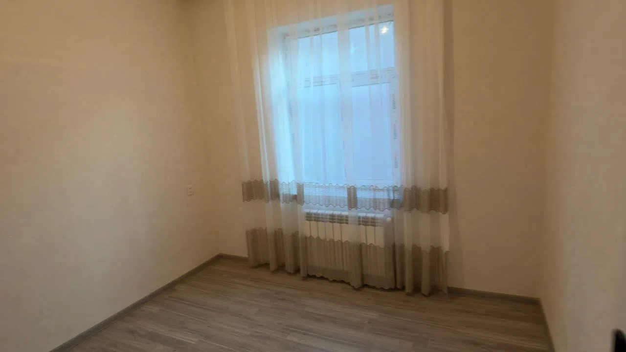 6 otaqlı həyət evi 110 m² - 2 sot torpaq sahəsində kirayə verilir