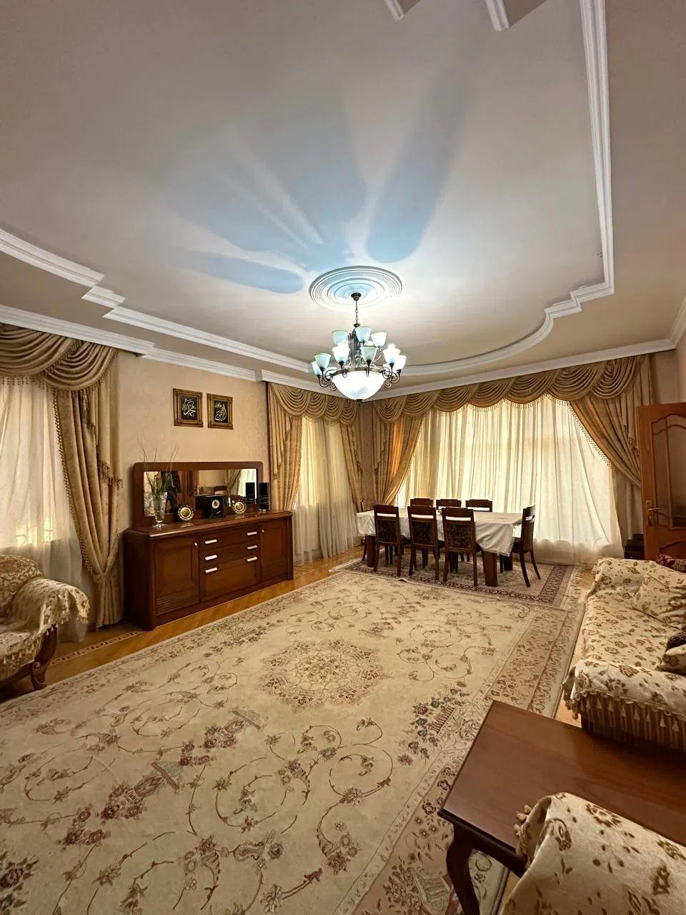 8 otaqlı villa 305 m² - kirayə verilir — şəkil 1