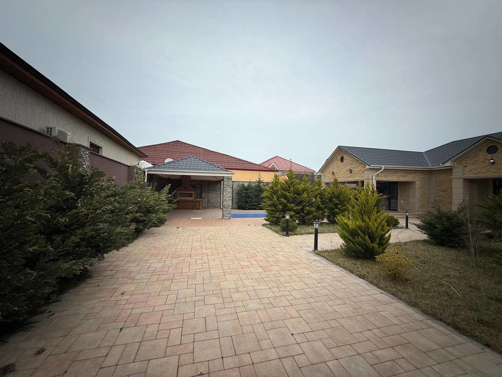 4 otaqlı bağ evi 190 m² 6 sot torpaq sahəsində satılır — şəkil 5