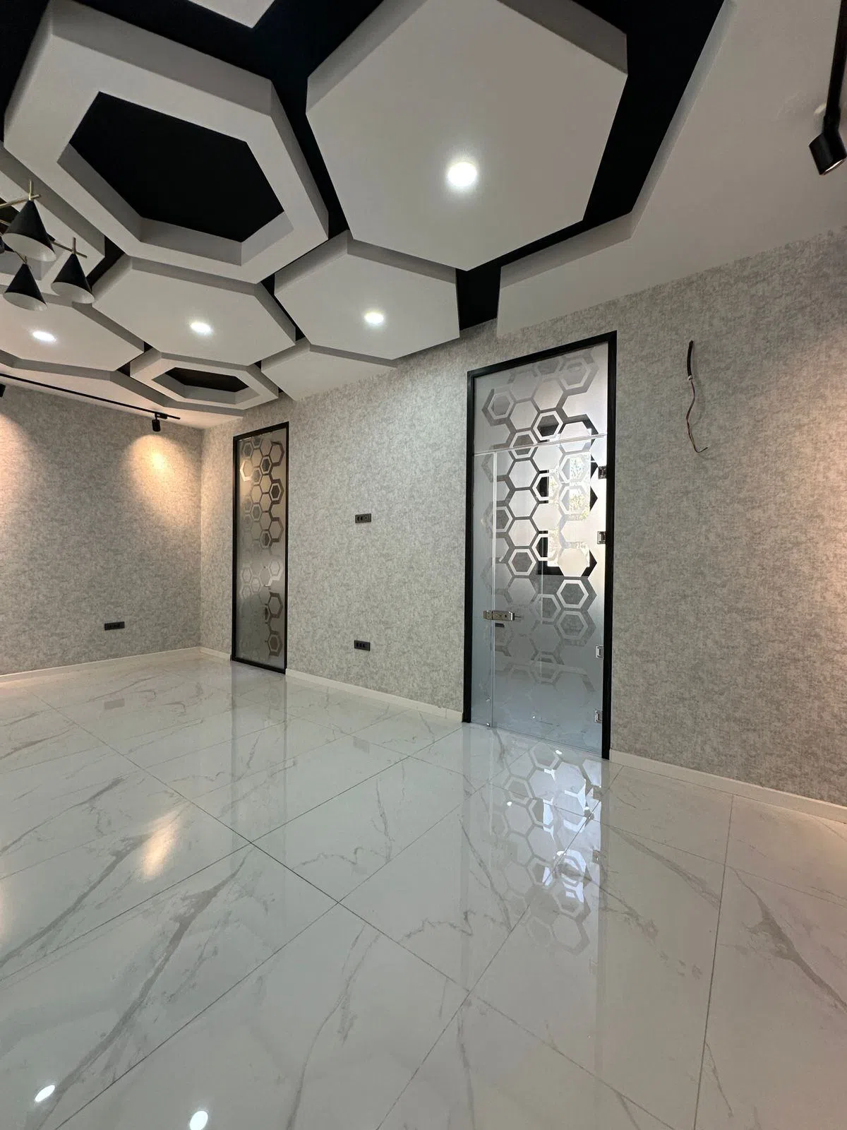Əla təmirli obyekti, 100 m² kirayə verilir — şəkil 5