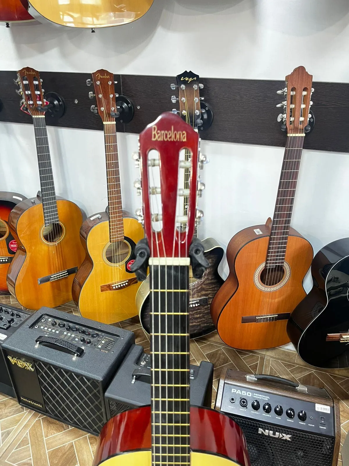 Barcelona Klassik Gitara: Musiqiyə İlk Addımınız! — şəkil 5