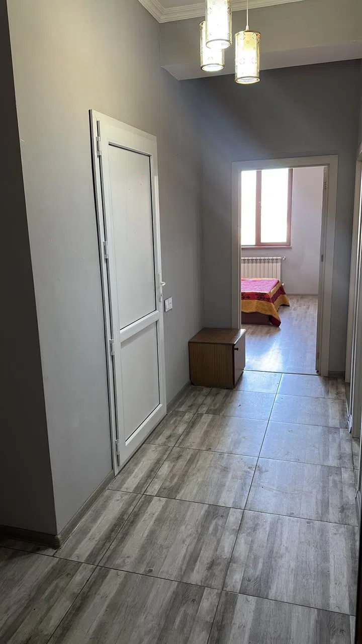 2 otaqlı mənzil 65 m² kirayə verilir — şəkil 3