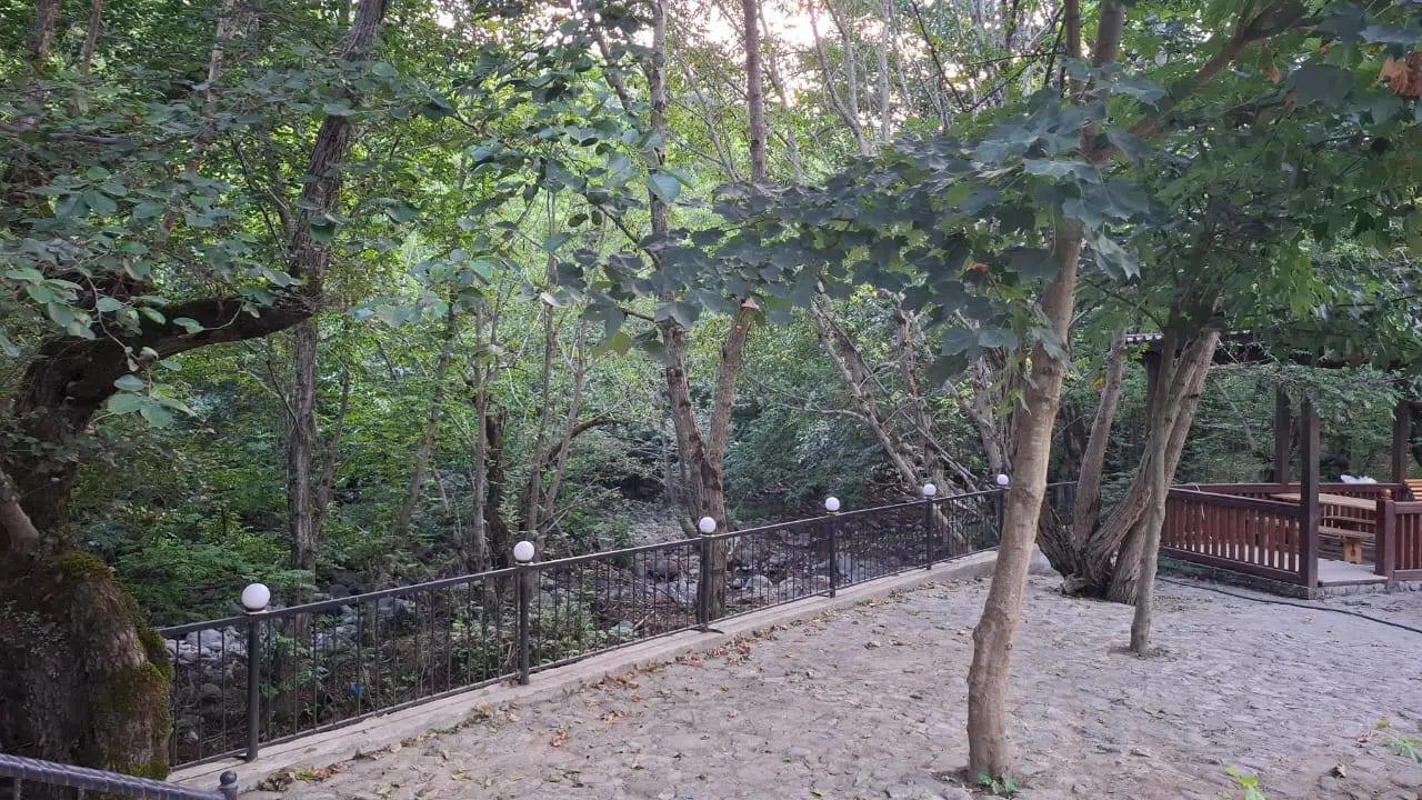 3 otaqlı həyət evi 70 m² - günlük kirayə verilir — şəkil 2