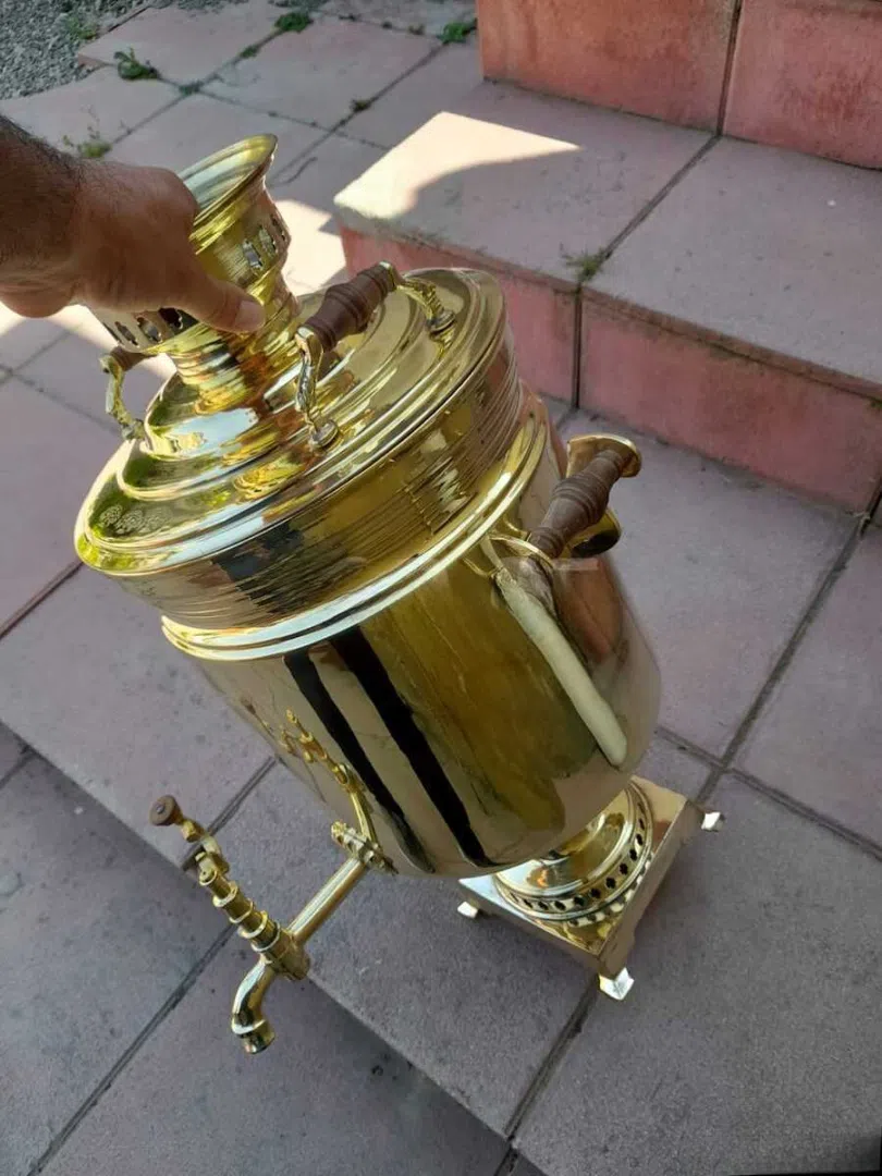 Samovar Metal material