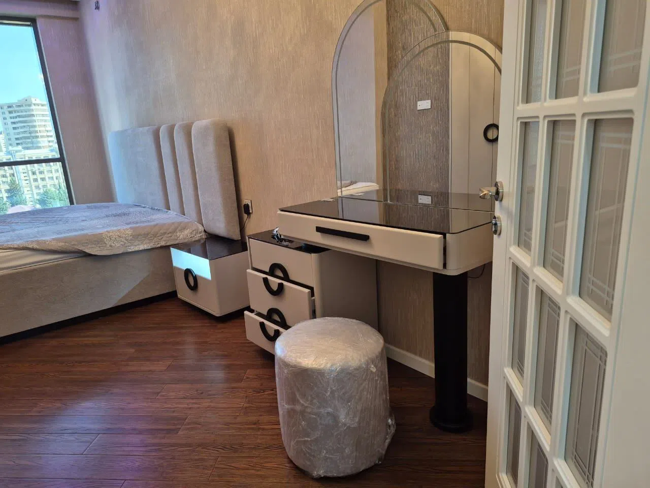 2 otaqlı mənzil 150 m² kirayə verilir — şəkil 6