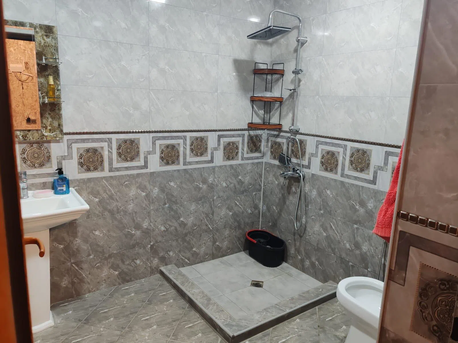 4 otaqlı həyət evi 143 m² satılır — şəkil 13