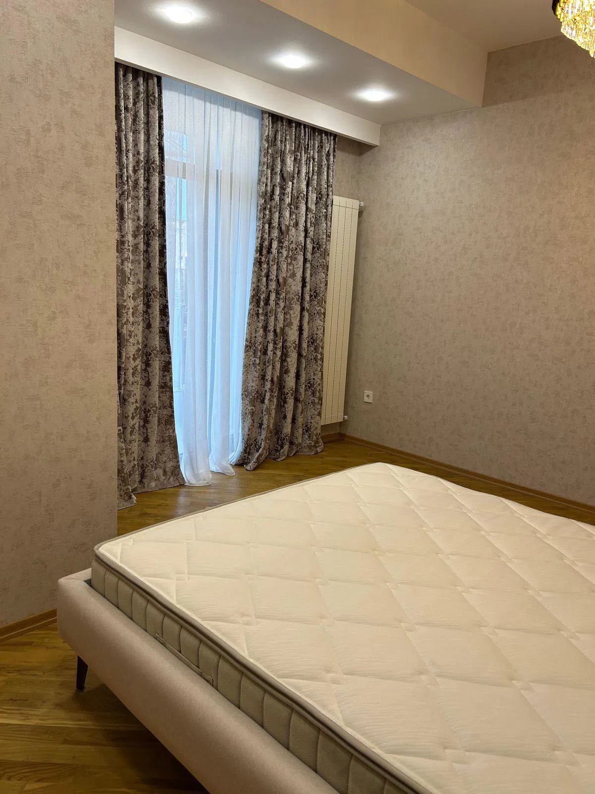 3 otaqlı mənzil 104 m² kirayə verilir — şəkil 17