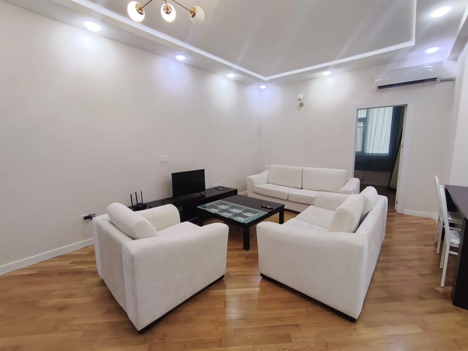 3 otaqlı mənzil 100 m² kirayə verilir — şəkil 3